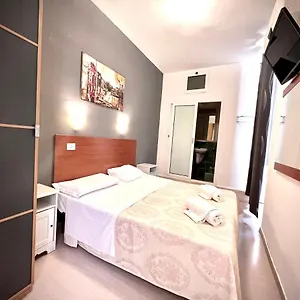 Alius And Freerome Hotel Roma